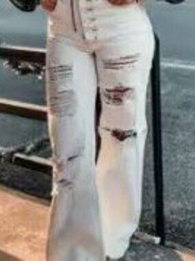 Classic Heritage White Distressed Button-Fly Denim Jeans